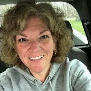 Meet your Posher, Kara